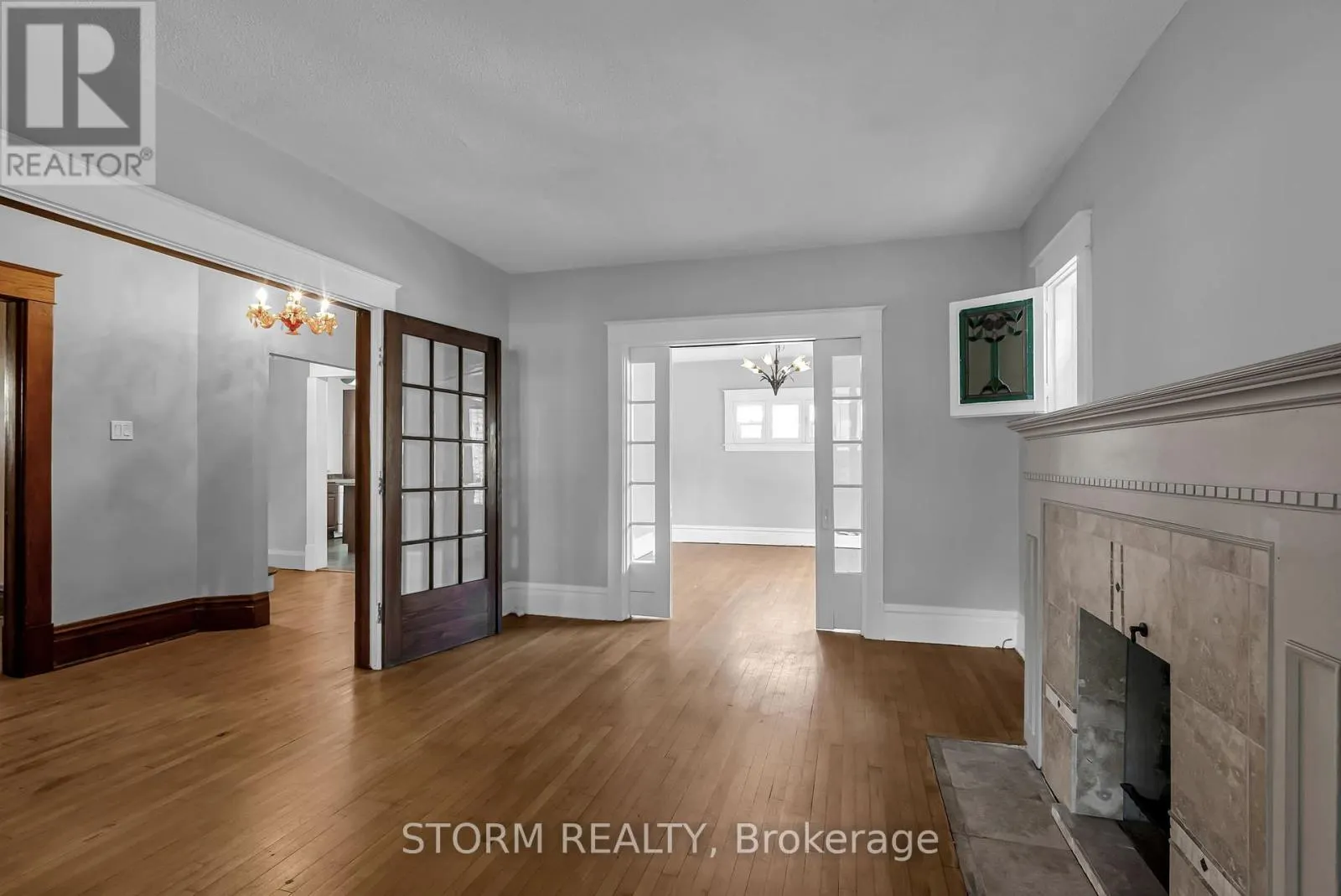 239 1ST STREET E