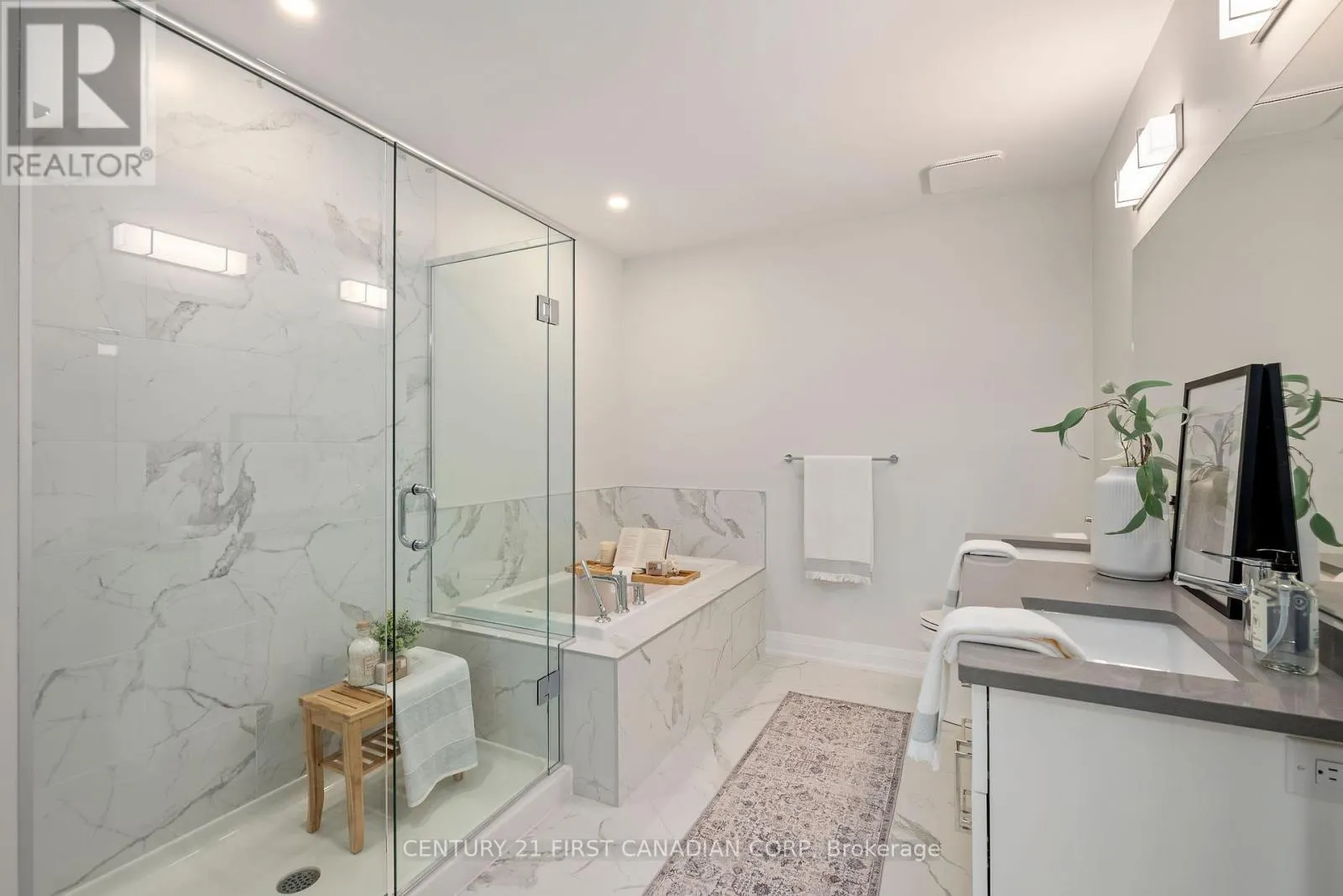 306 - 1560 UPPER WEST AVENUE, #306