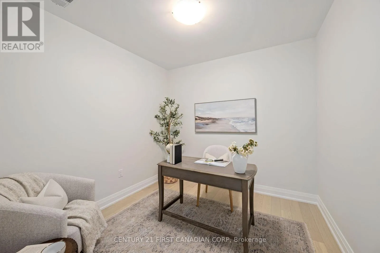 306 - 1560 UPPER WEST AVENUE, #306