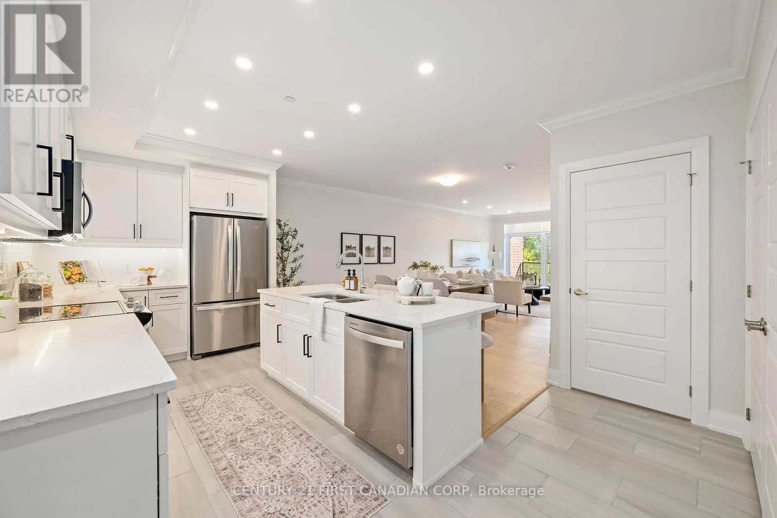 306 - 1560 UPPER WEST AVENUE, #306