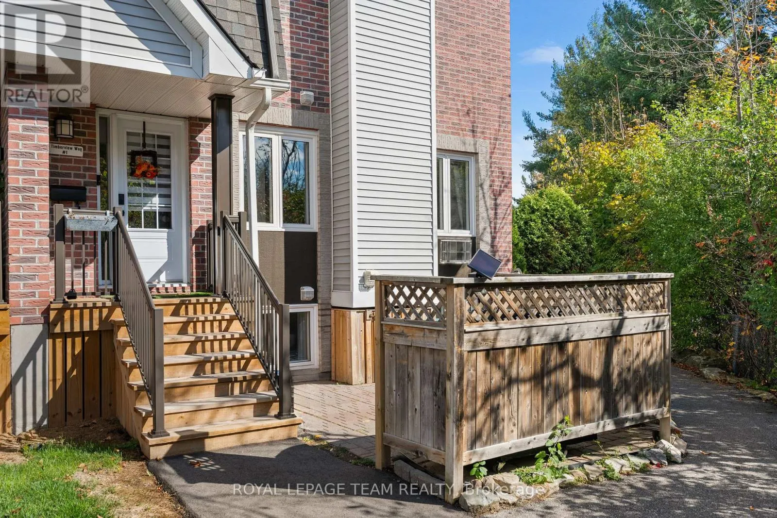 1 - 5 TIMBERVIEW WAY