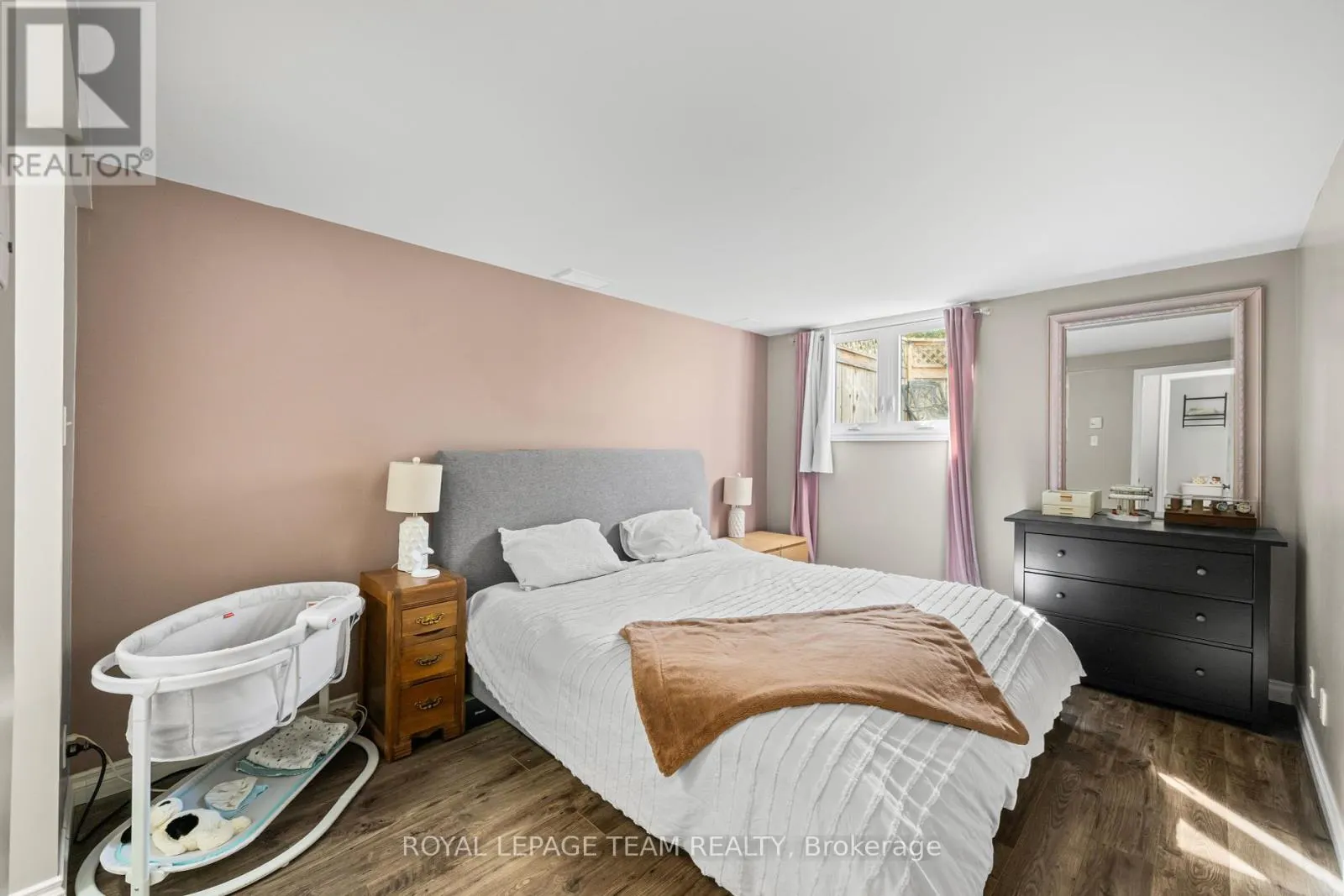 1 - 5 TIMBERVIEW WAY
