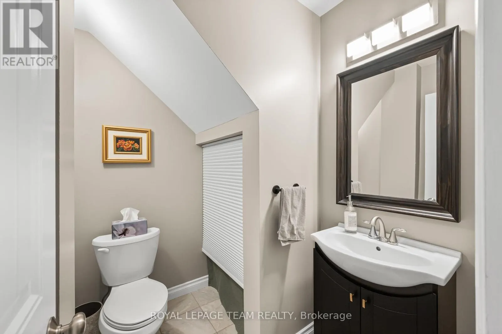 1 - 5 TIMBERVIEW WAY