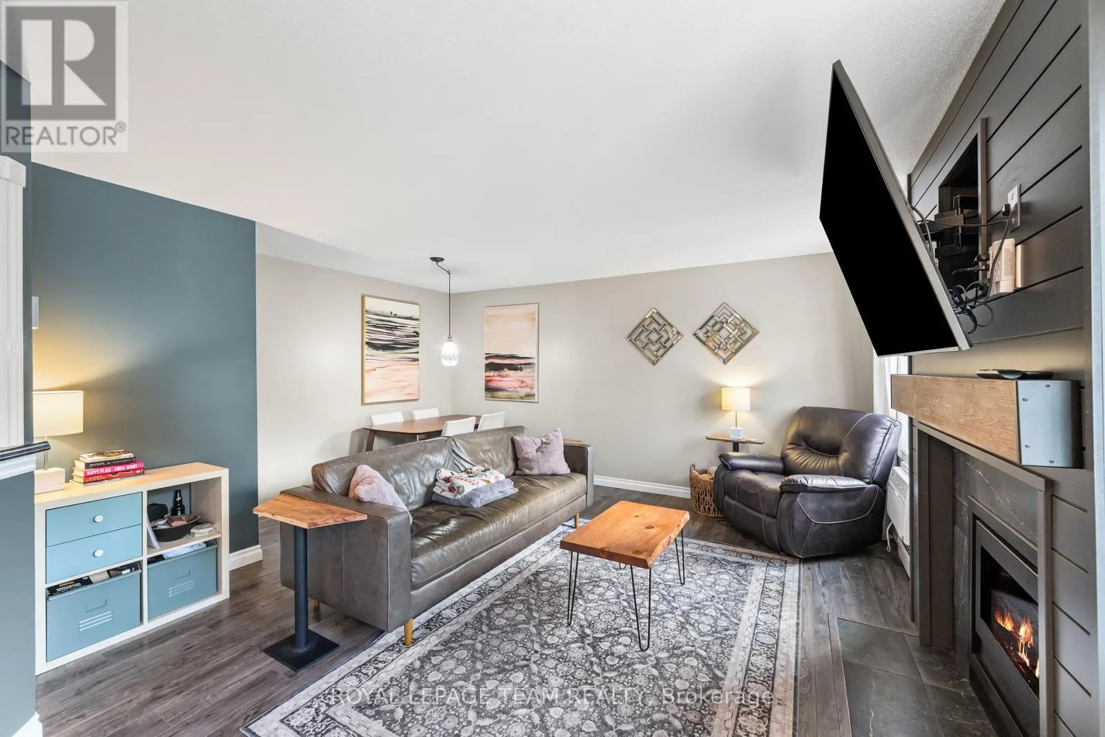 1 - 5 TIMBERVIEW WAY
