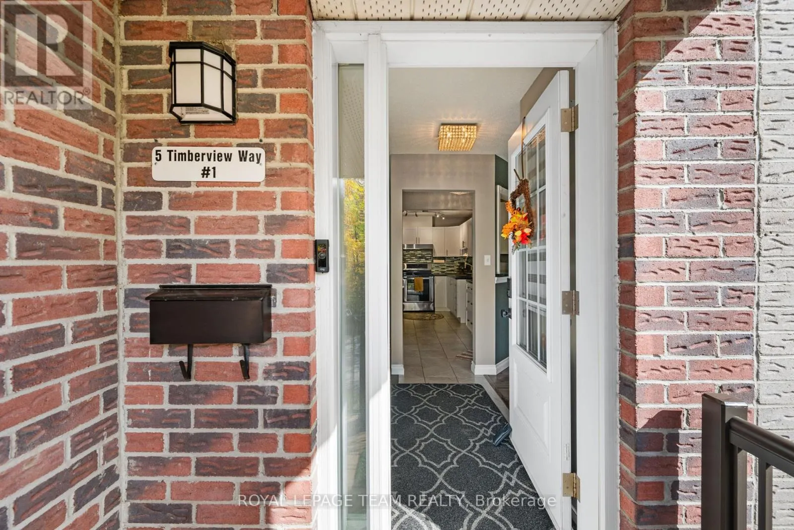 1 - 5 TIMBERVIEW WAY