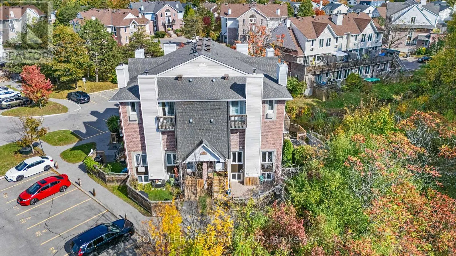 1 - 5 TIMBERVIEW WAY