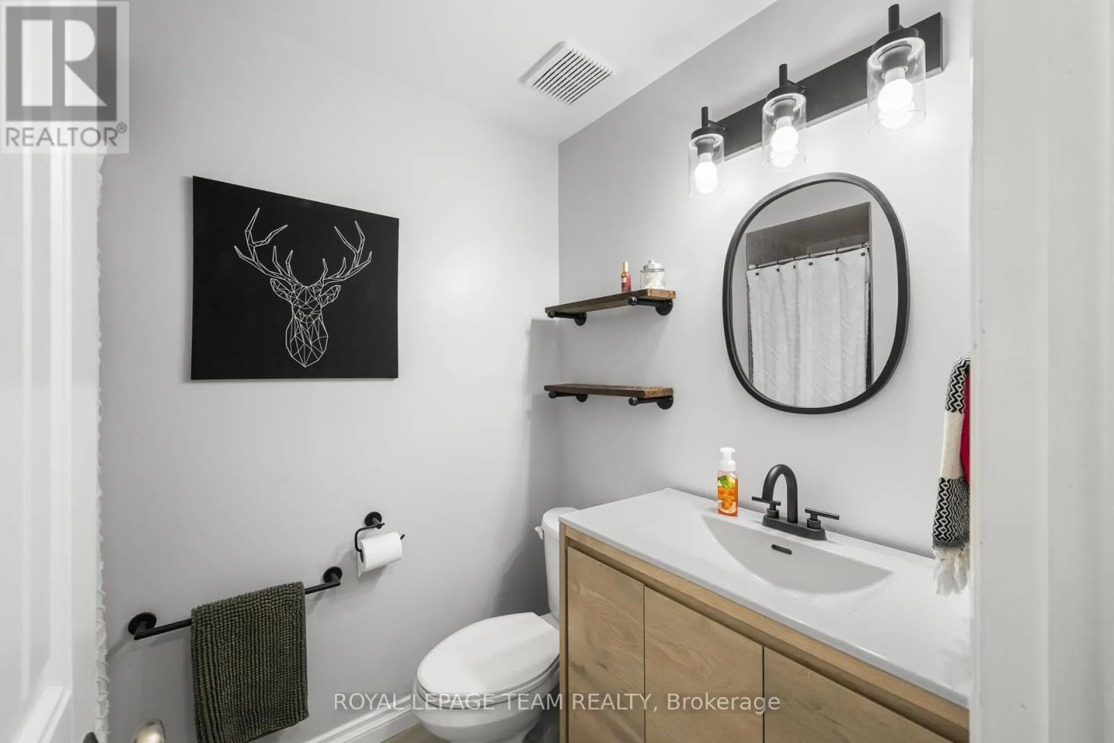 1 - 5 TIMBERVIEW WAY