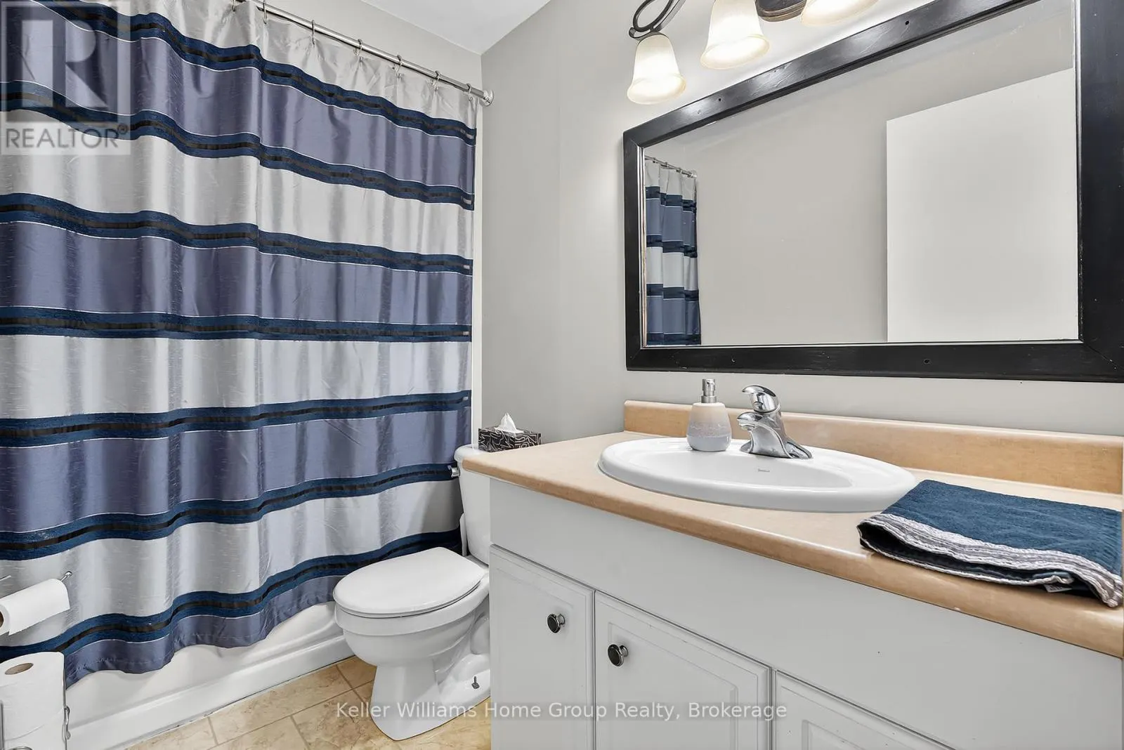 25 - 206 GREEN VALLEY DRIVE, #25