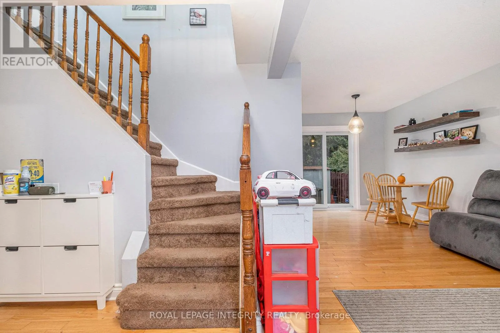 45 RAFTUS SQUARE