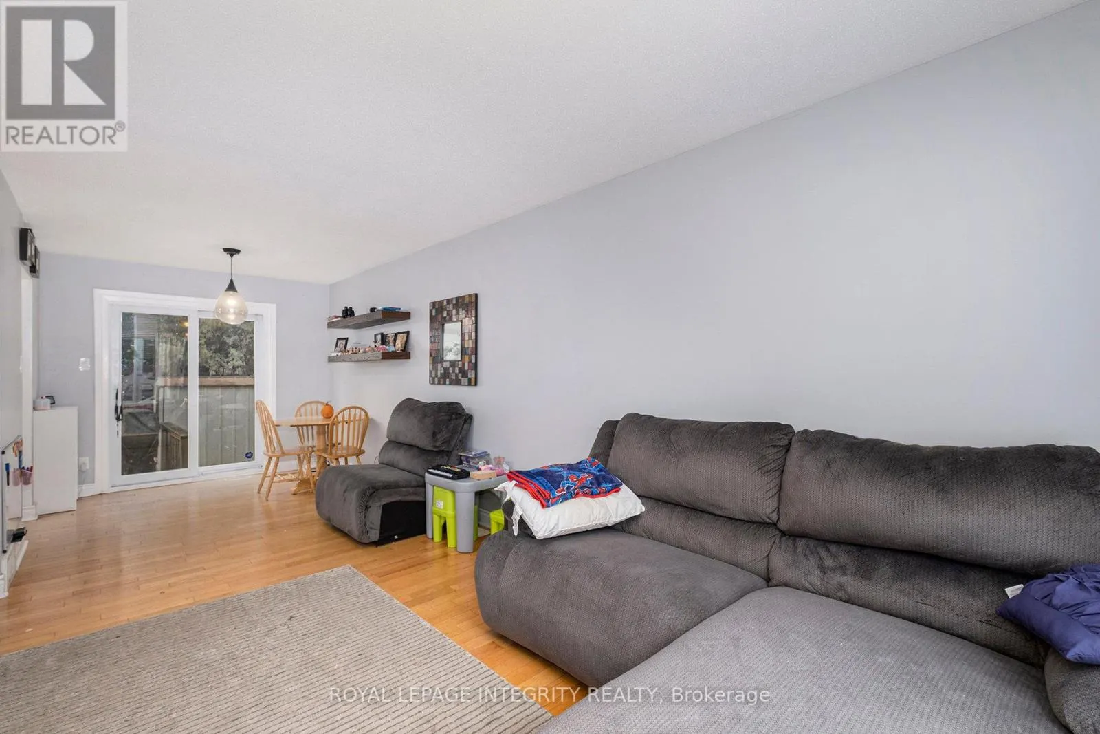 45 RAFTUS SQUARE
