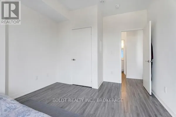 1607 - 128 KING STREET N, #1607