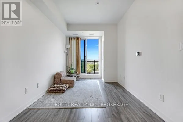 1607 - 128 KING STREET N, #1607