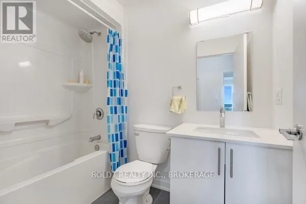 1607 - 128 KING STREET N, #1607