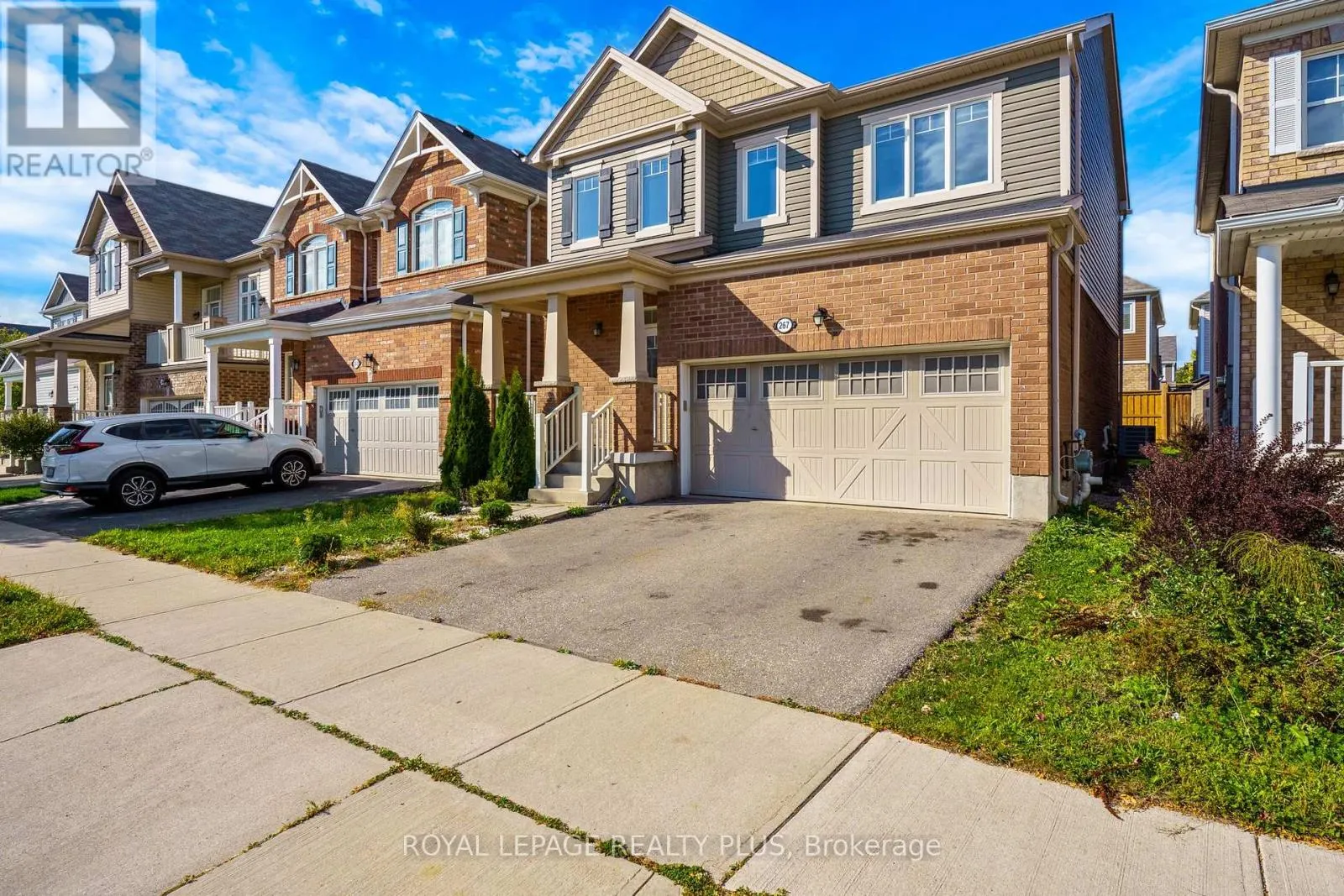 267 GROVEHILL CRESCENT