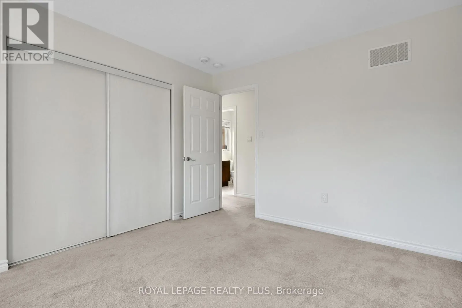 267 GROVEHILL CRESCENT