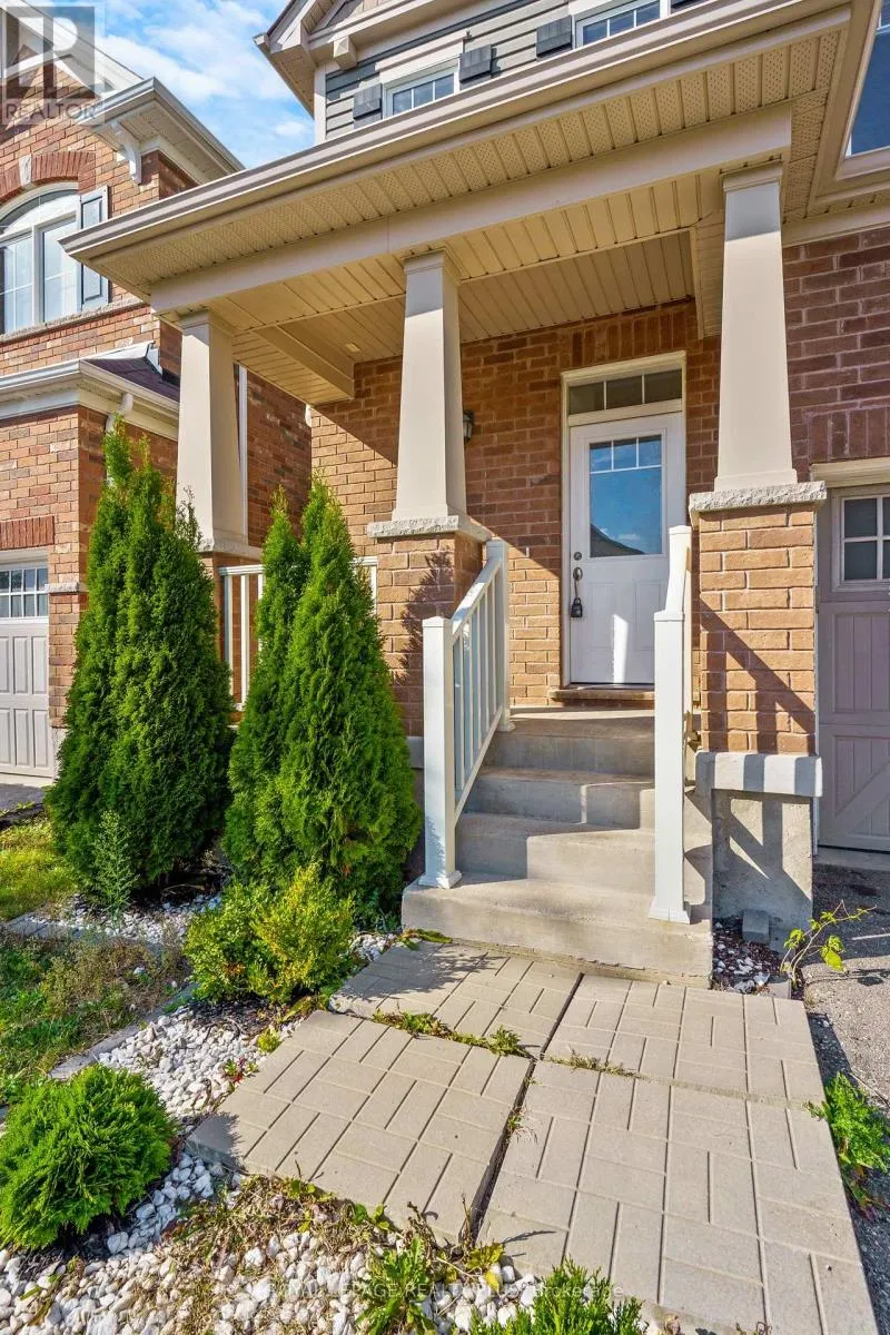 267 GROVEHILL CRESCENT