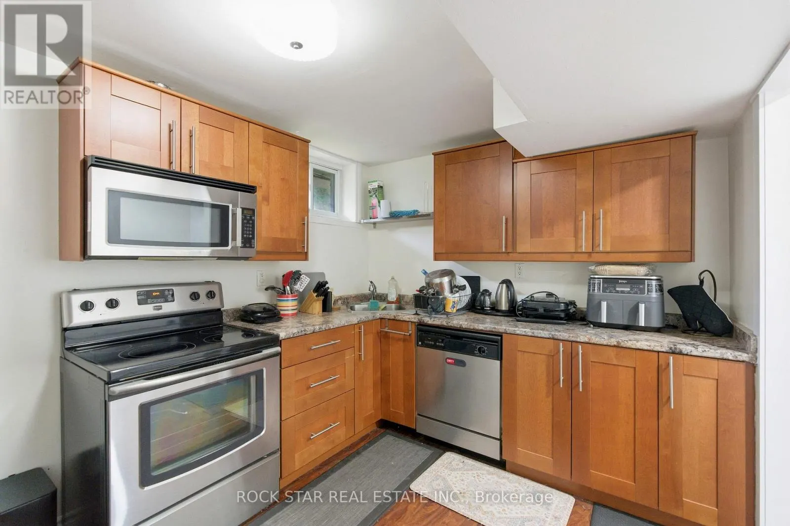 111 BRITTEN CLOSE