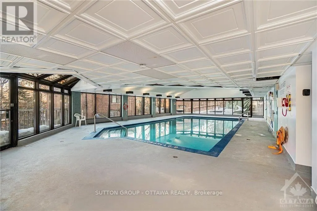 UNIT 62 - 261 BOTANICA PRIVATE