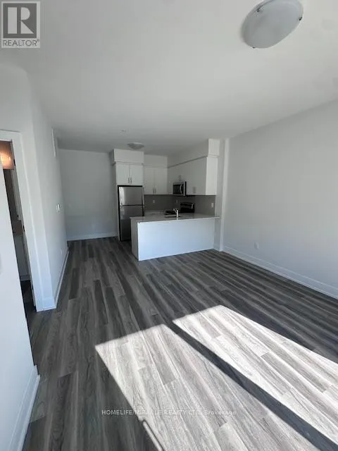 110 - 1100 LACKNER PLACE