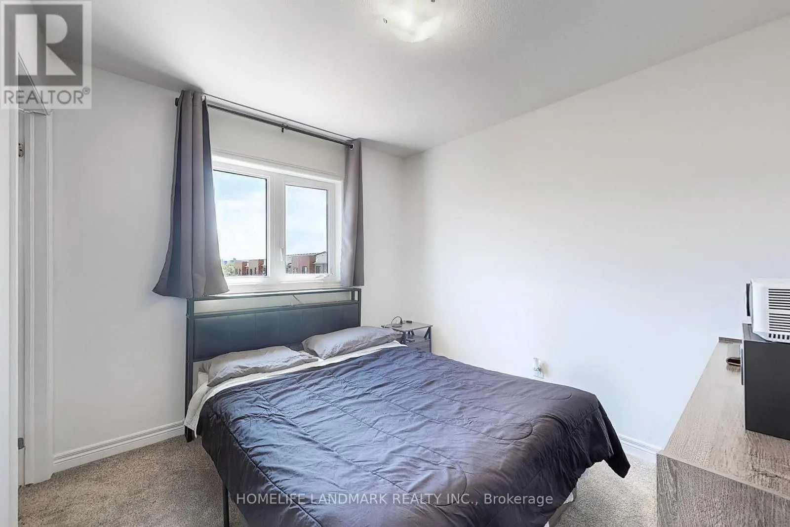 2 REID AVENUE N