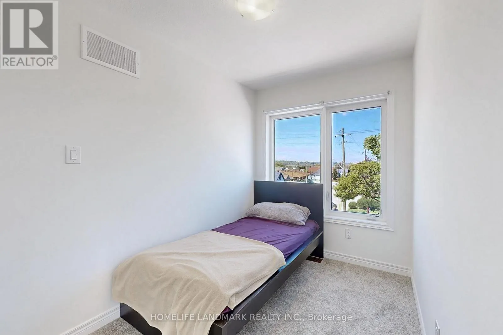 2 REID AVENUE N