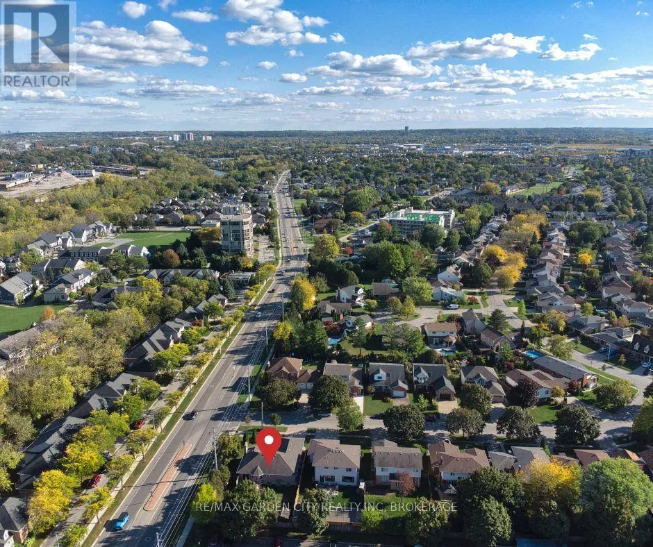 2 HARVEST OAK DRIVE