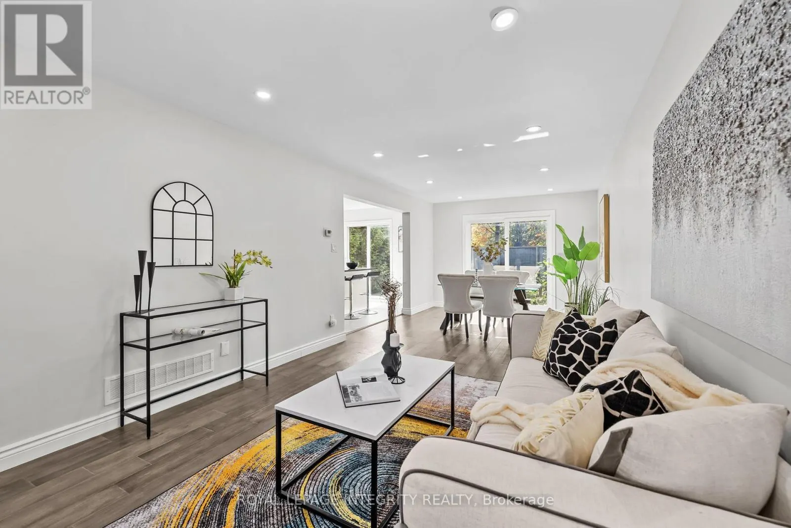 83 SADDLE CRESCENT