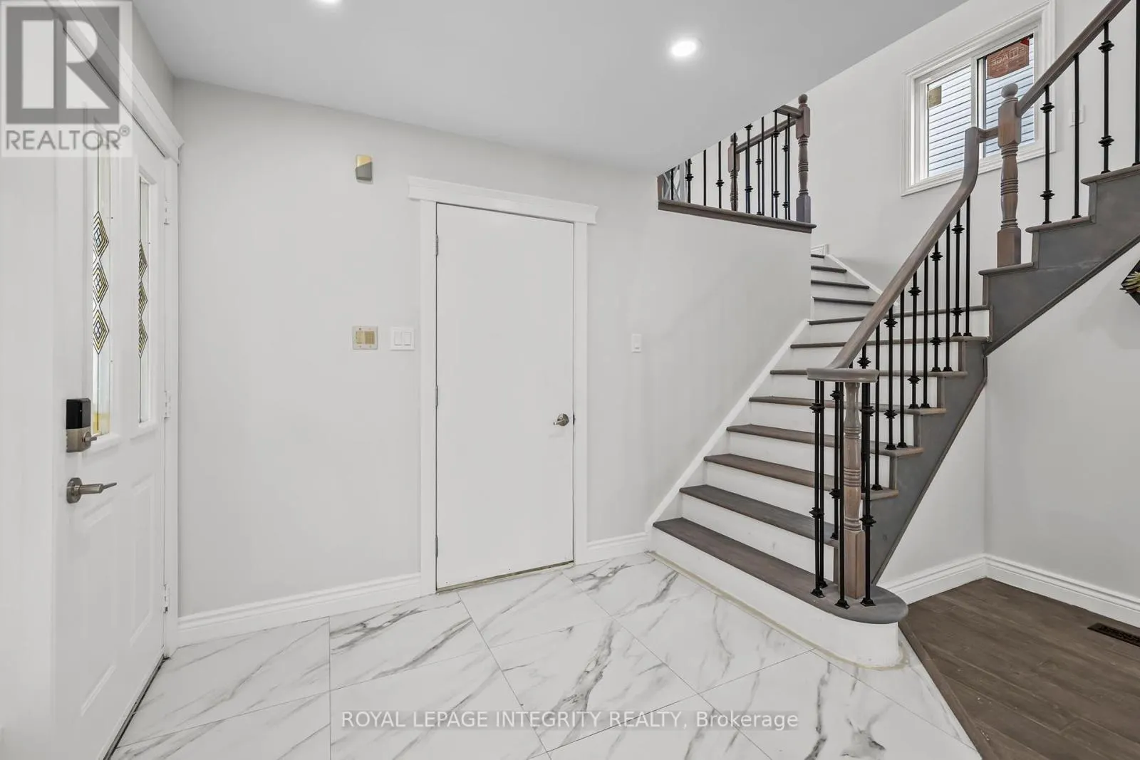 83 SADDLE CRESCENT