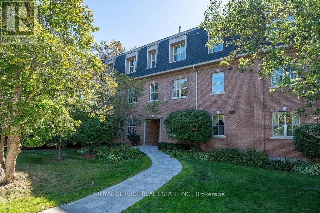 1 - 220 CHURCH STREET, #1