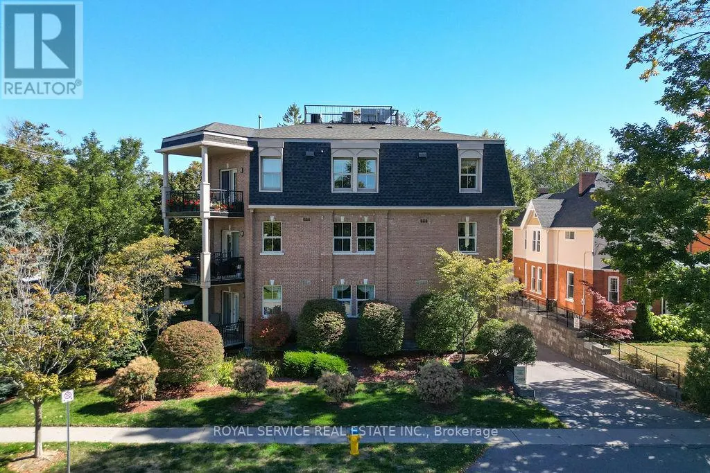 1 - 220 CHURCH STREET, #1