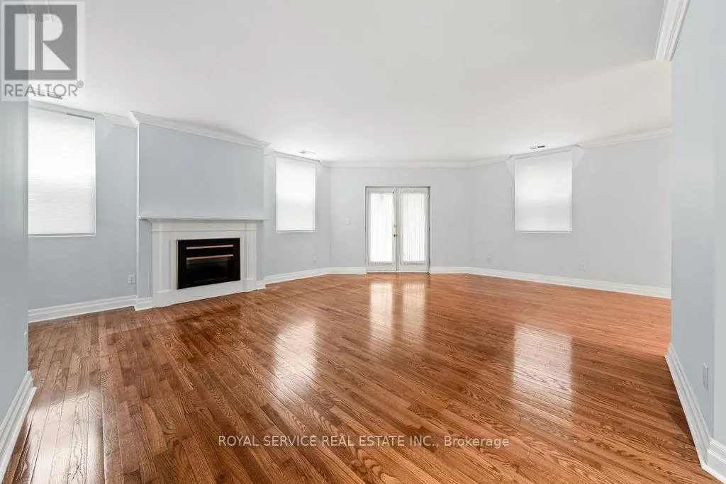 1 - 220 CHURCH STREET, #1