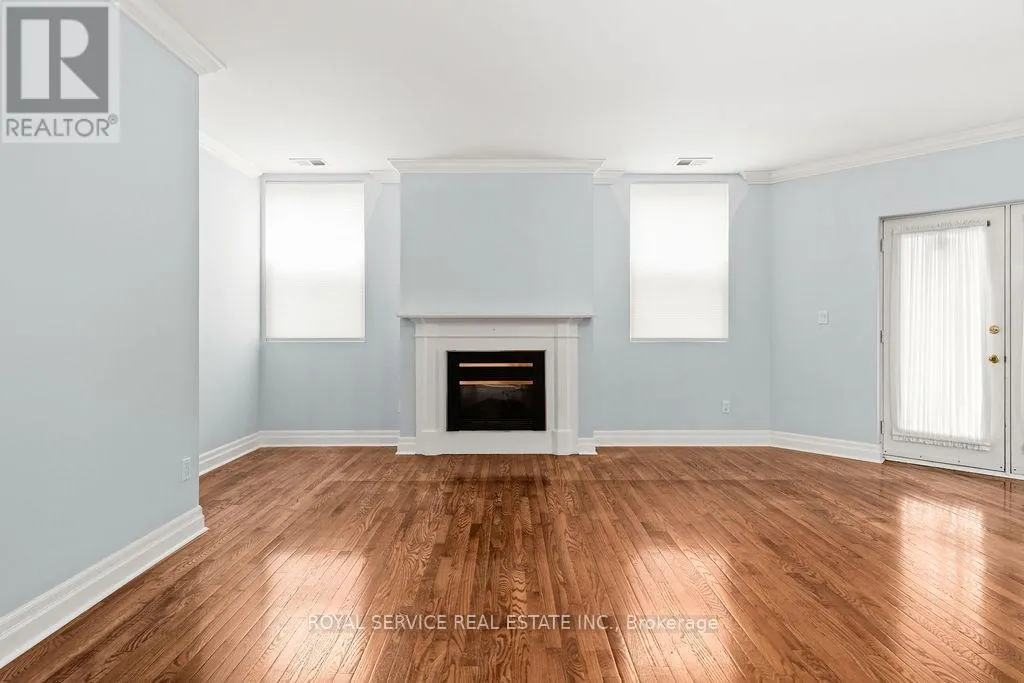 1 - 220 CHURCH STREET, #1