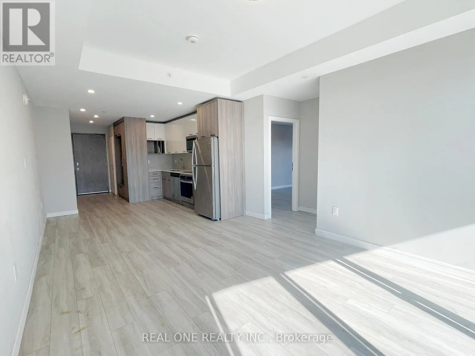 2607 - 20 GEORGE STREET