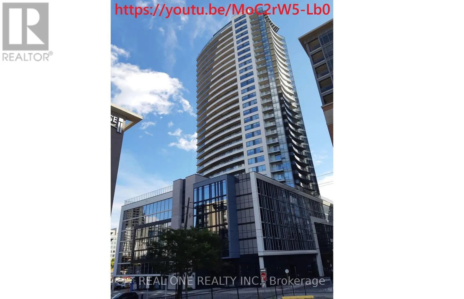 2102 - 20 GEORGE STREET