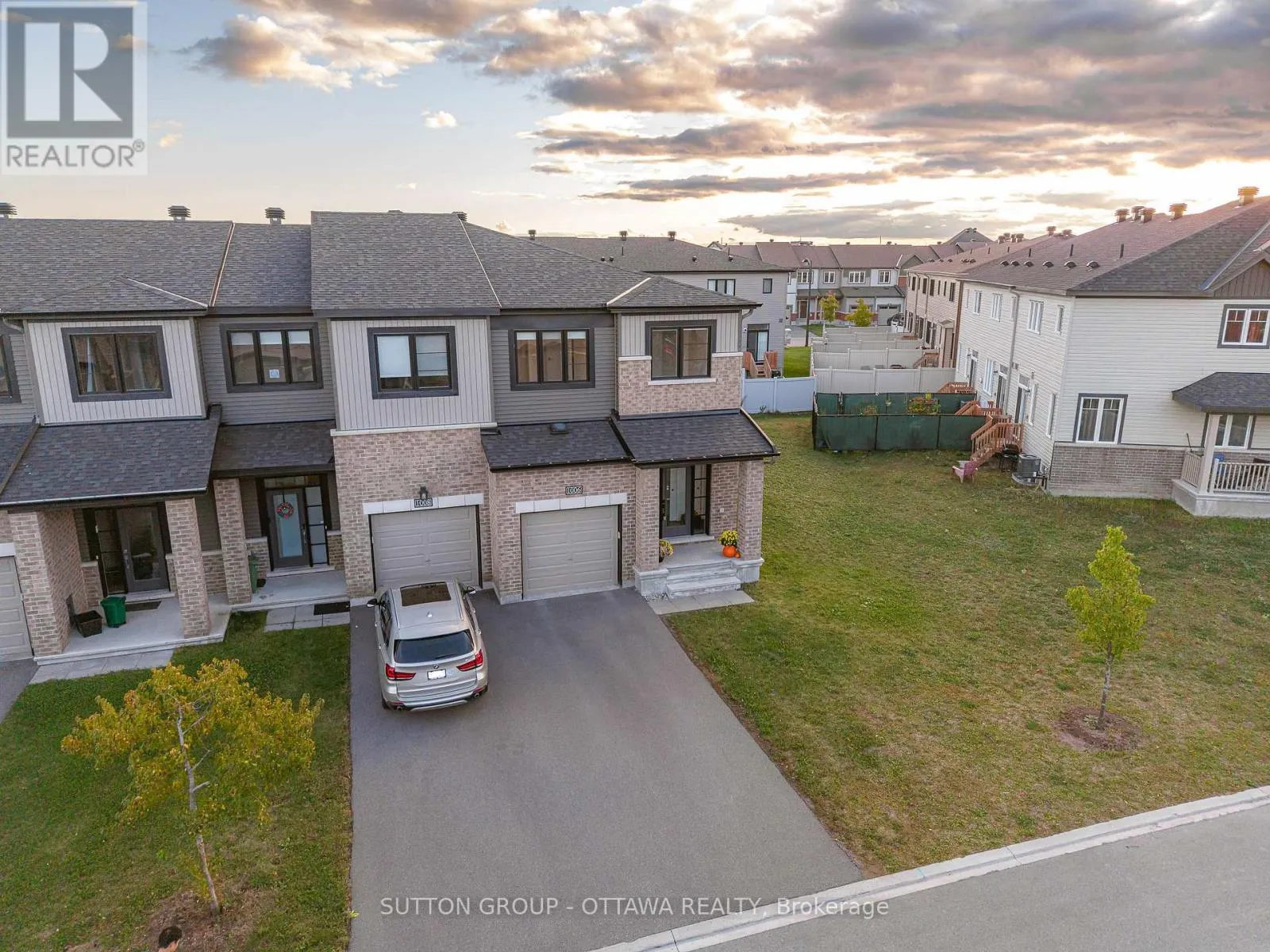 1006 SPEEDVALE COURT