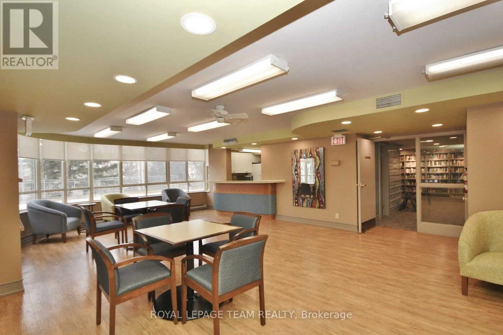 1008 - 100 GRANT CARMAN DRIVE