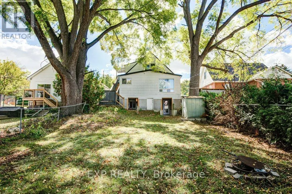96 EMERY STREET W