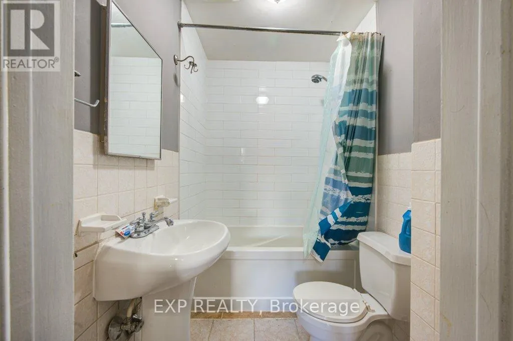 96 EMERY STREET W