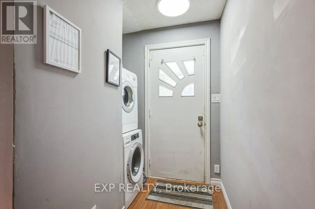 96 EMERY STREET W