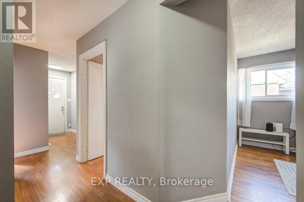 96 EMERY STREET W