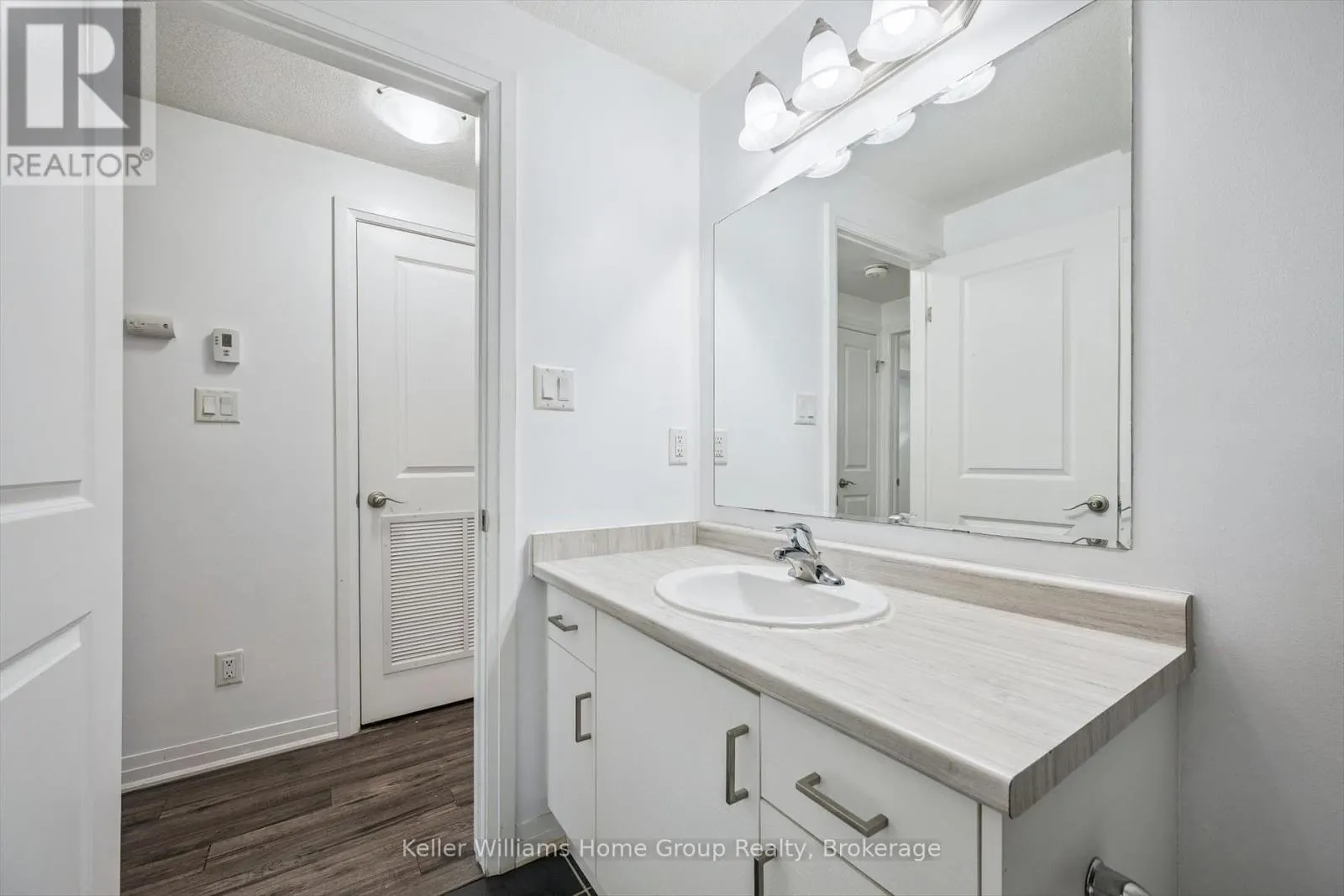66H - 1989 OTTAWA STREET S, #66H