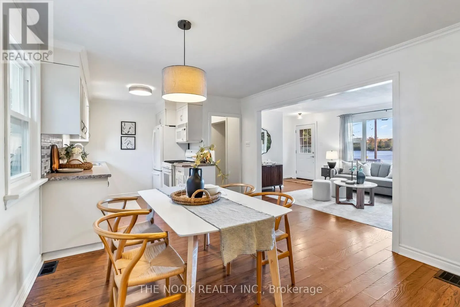 542 ROSEBUSH ROAD