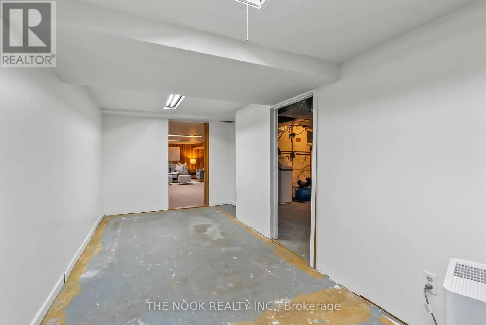 542 ROSEBUSH ROAD