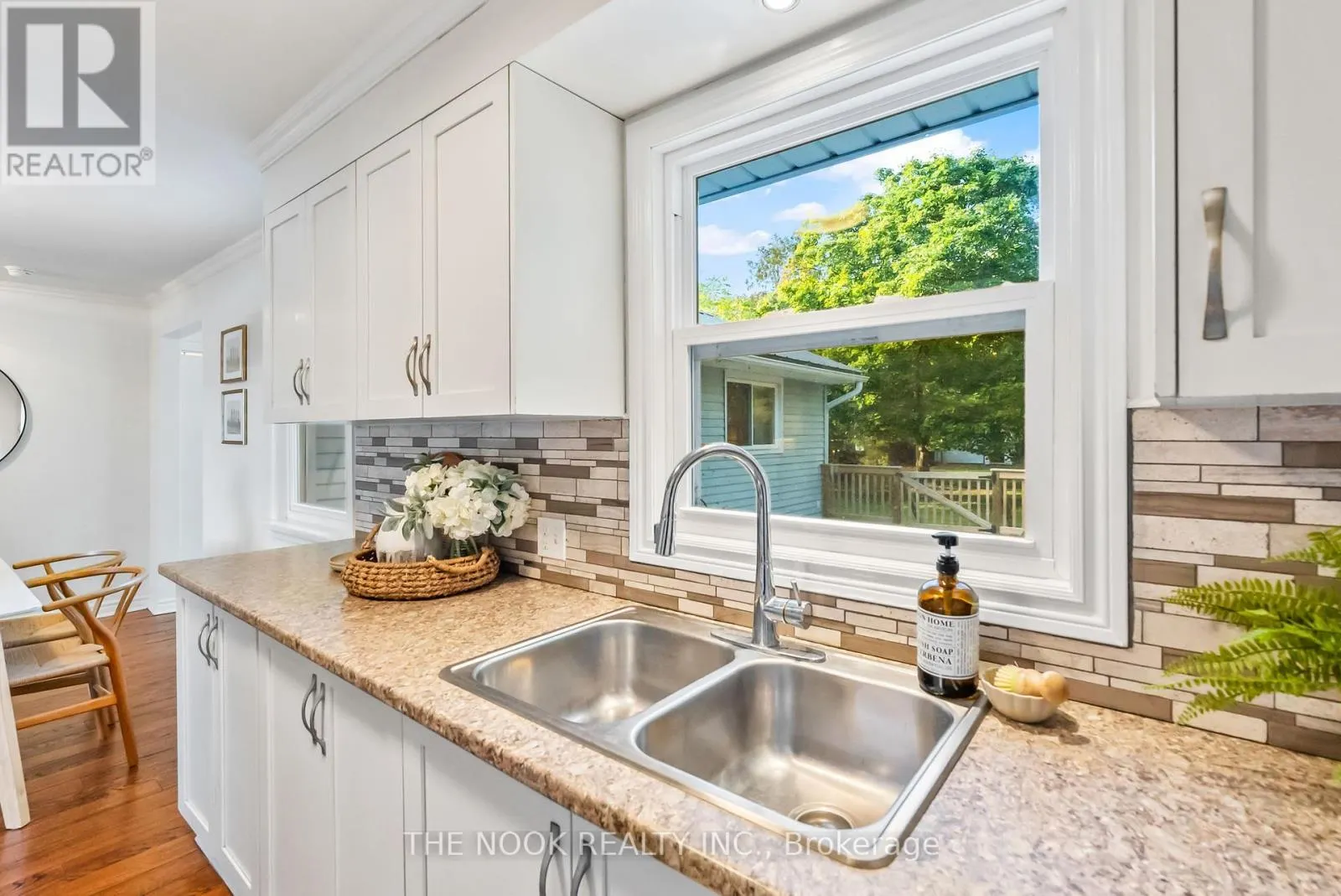 542 ROSEBUSH ROAD