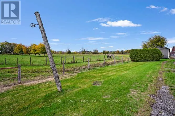 2214 COUNTY 2 ROAD