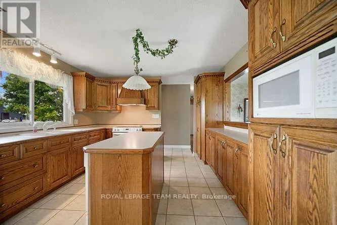 2214 COUNTY 2 ROAD