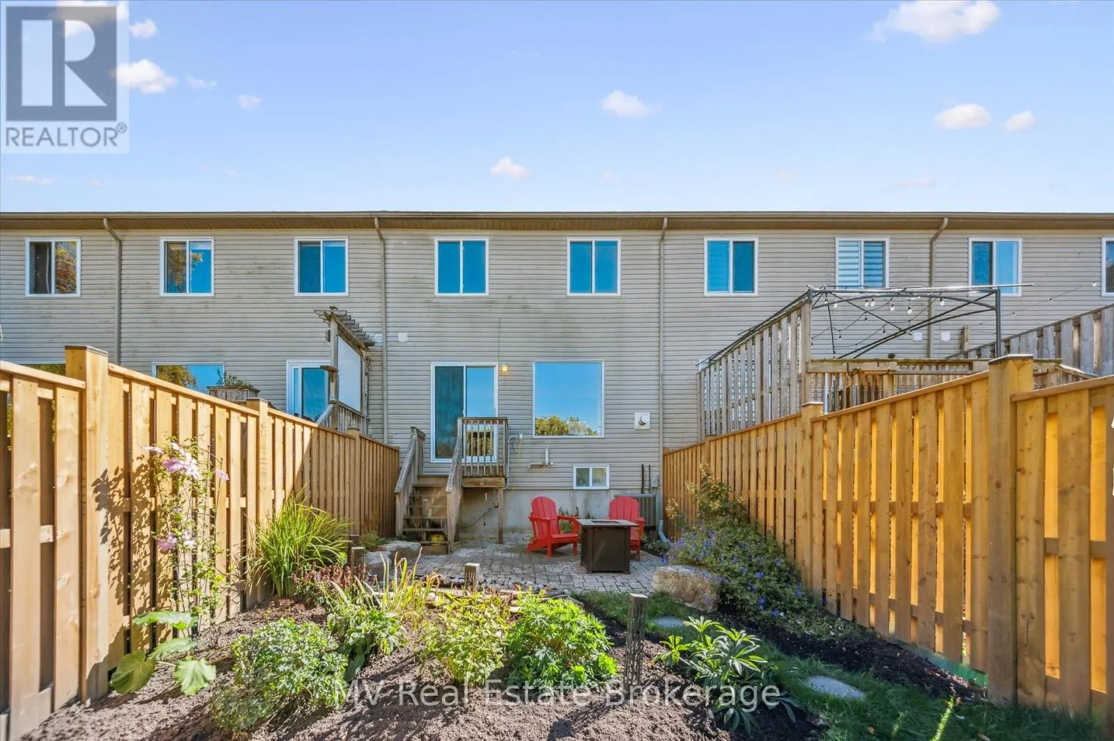 104 GIBBONS DRIVE