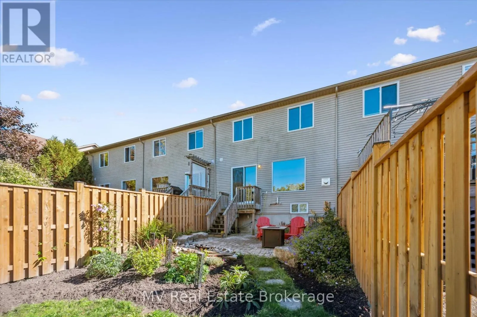 104 GIBBONS DRIVE