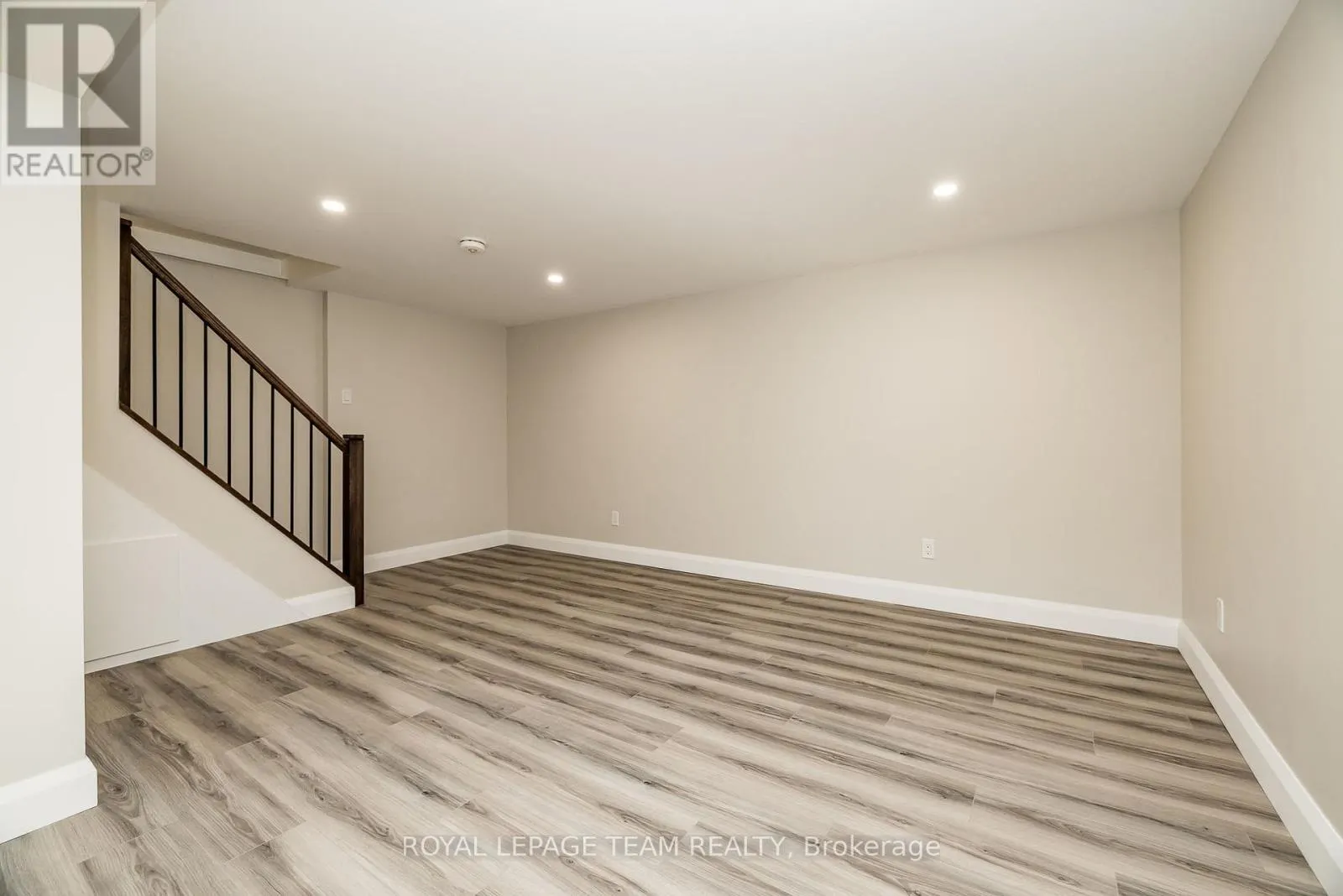 40 BEACH AVENUE