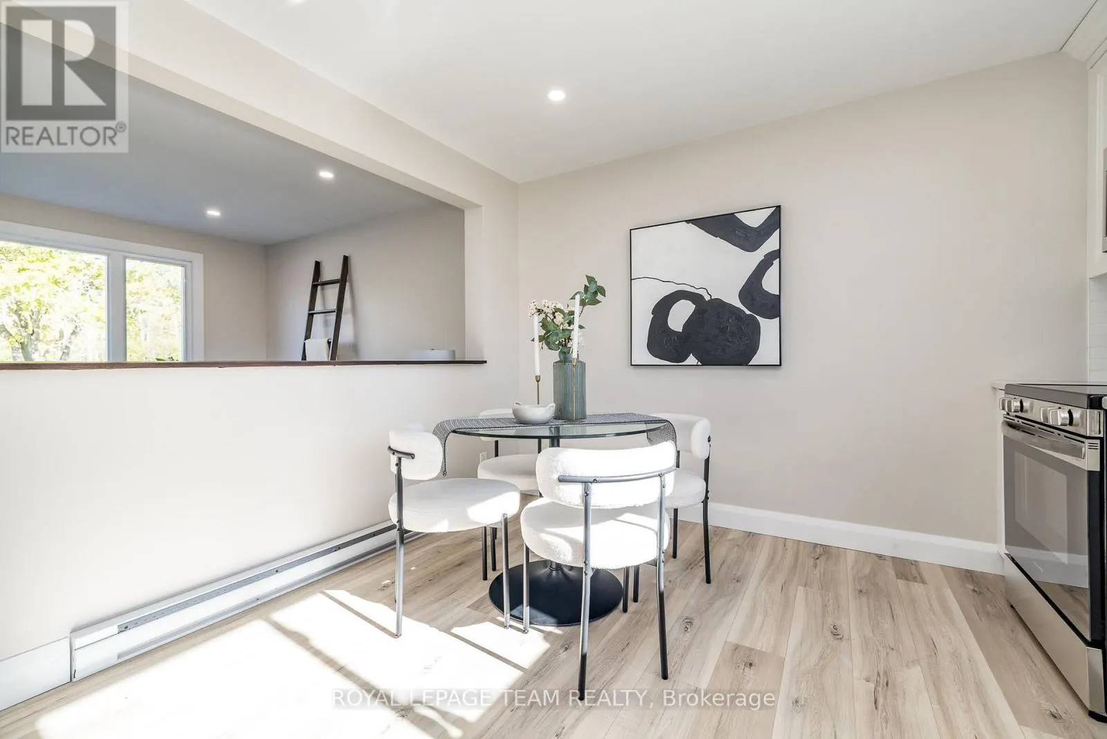 40 BEACH AVENUE
